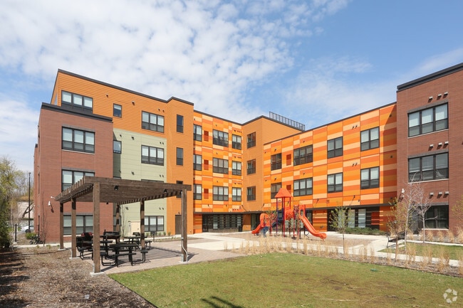 Building Photo - Hawthorne Eco Village