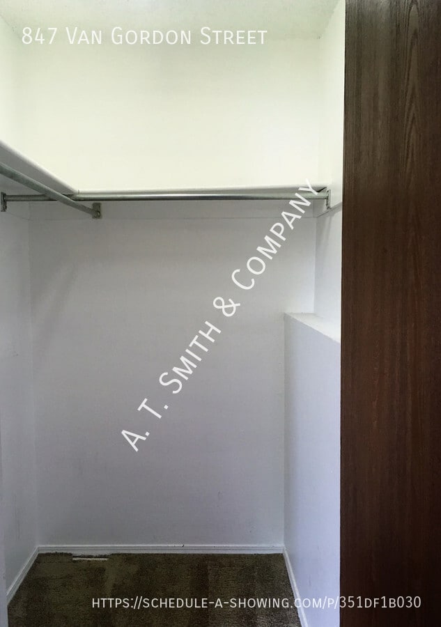 Building Photo - Clean And Spacious Two Bedroom Duplex With...