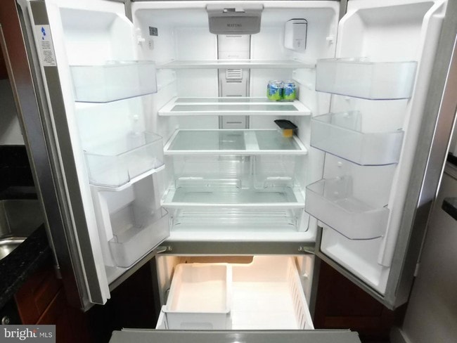 Building Photo - 4242 East-West Hwy