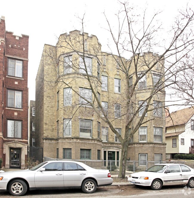 Primary Photo - 1617-1619 W Granville Ave