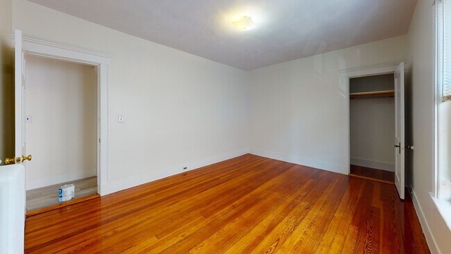 Building Photo - 15A Martin St