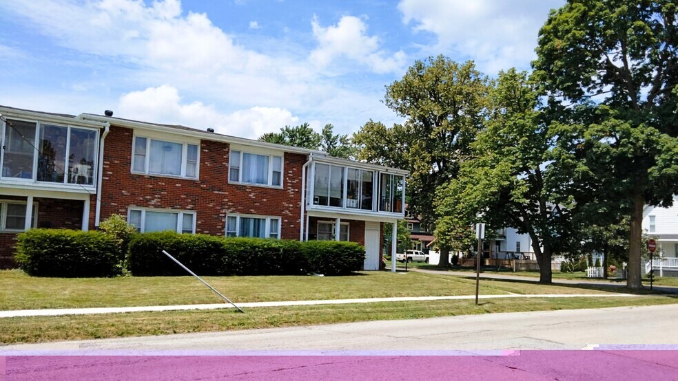 Building Photo - 7 Garfield Ave