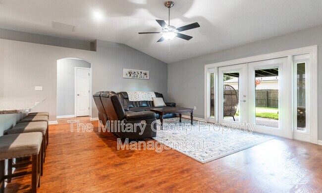 Building Photo - 14215 Sea Eagle Dr