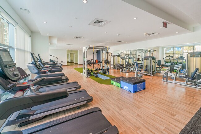 Building Photo - 3301 NE 1st Ave