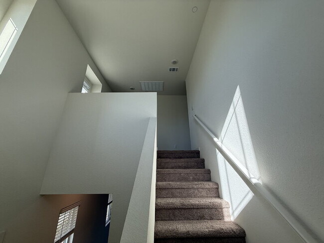 Building Photo - 4364 White Ash Ln