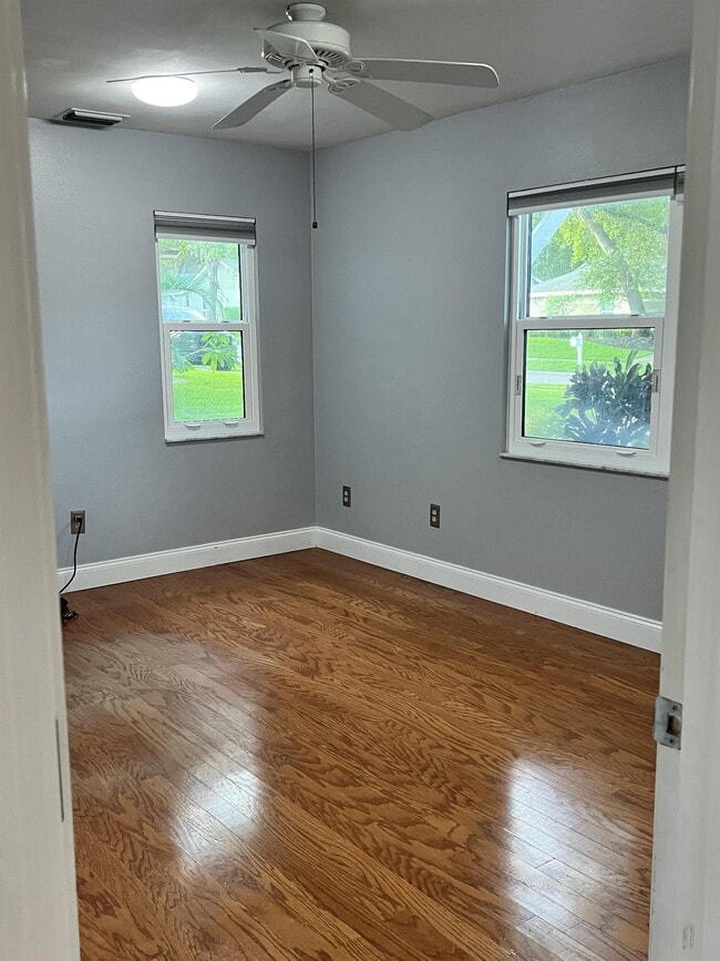 Building Photo - 1452 Mallard Pl