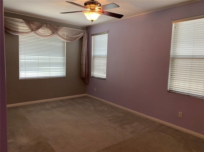 Building Photo - 34093 Lady Fern Ct