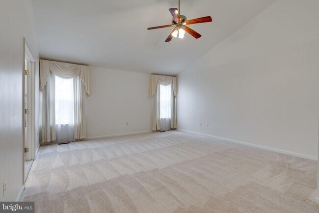 Building Photo - 5136 Ballycastle Cir