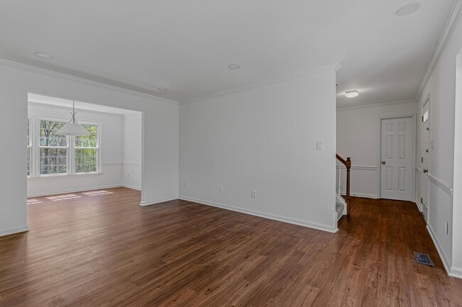 Building Photo - 1646 Stowe Rd