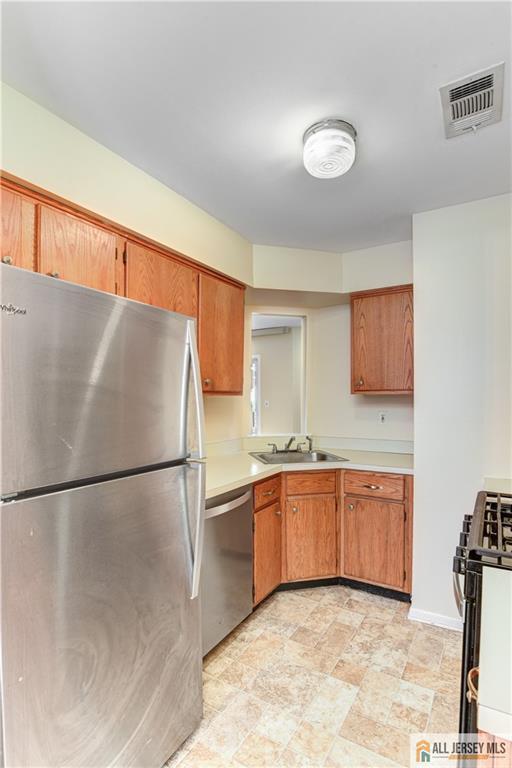 Building Photo - 1068 Schmidt Ln