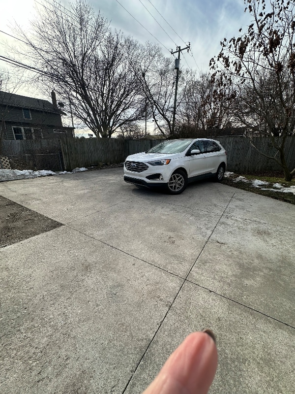 Building Photo - 234 College St