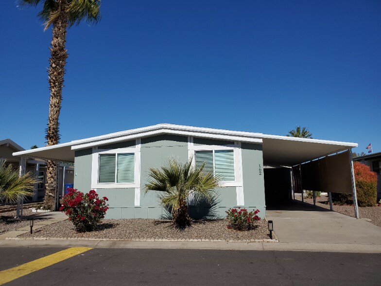 Building Photo - 2401 E Southern Ave