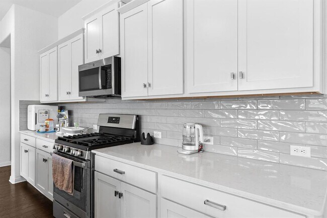 Building Photo - 157 Venti Cove