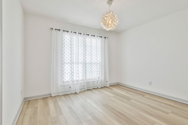 Building Photo - Fully Renovated 3/2 Ranch in Starr's Mill