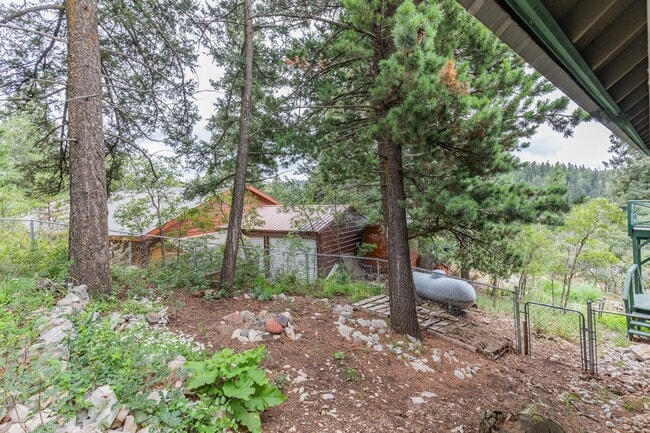 Building Photo - Great Mountain Home - Fully Furnished