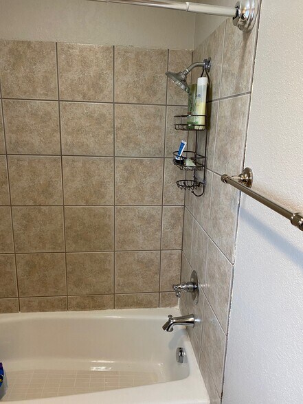 Main floor bathroom - 11005 NE Hancock St