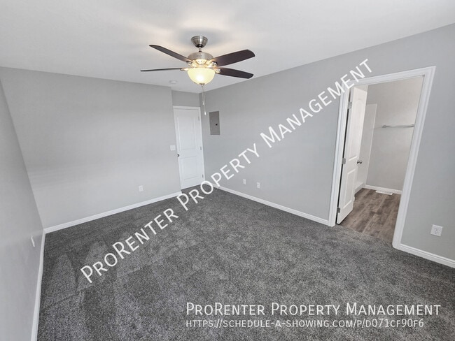 Building Photo - 480 W 2650 N