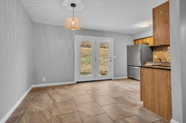 Building Photo - 214 Old Hickory Blvd