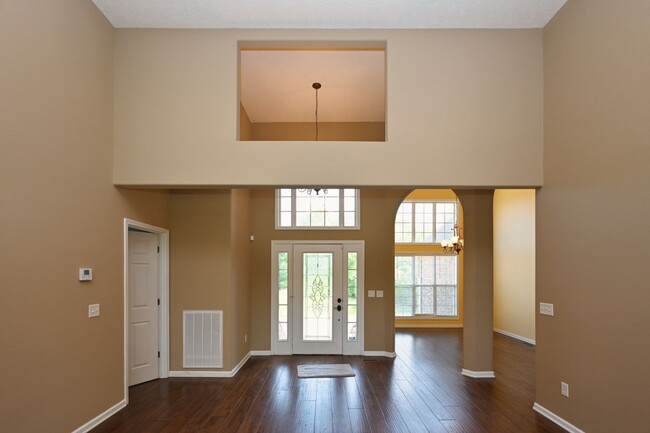 Building Photo - **BEAUTIFUL, WELL-MAINTAINED BRICK HOME ON...