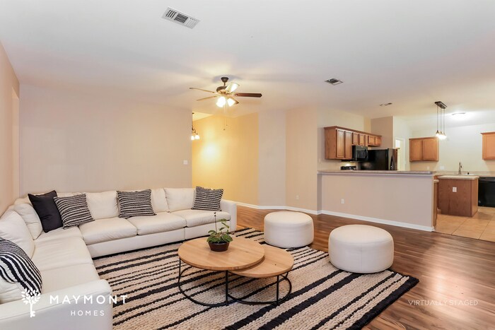 Building Photo - 405 Matlock Meadow Dr