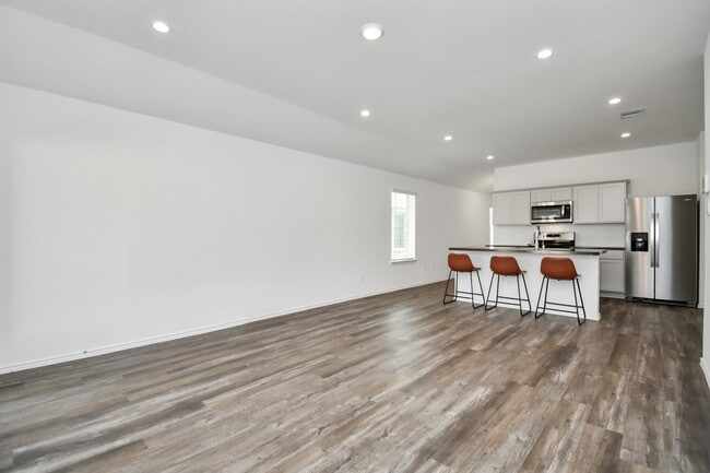 Building Photo - 5315 Castlebury Meadows Dr