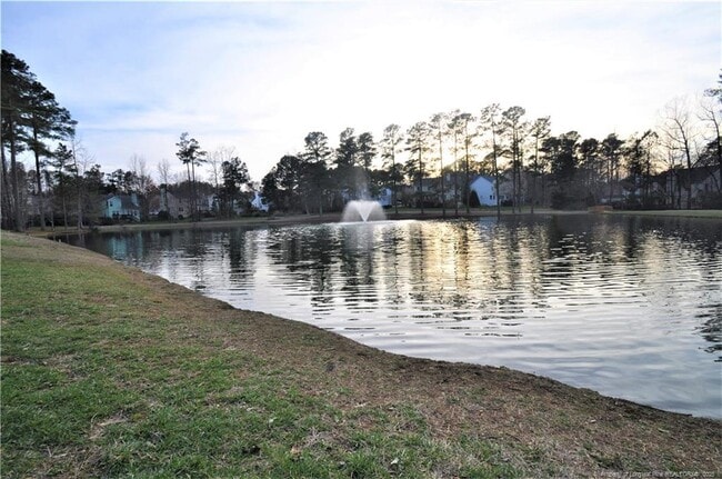 Building Photo - 206 Whiteberry Dr