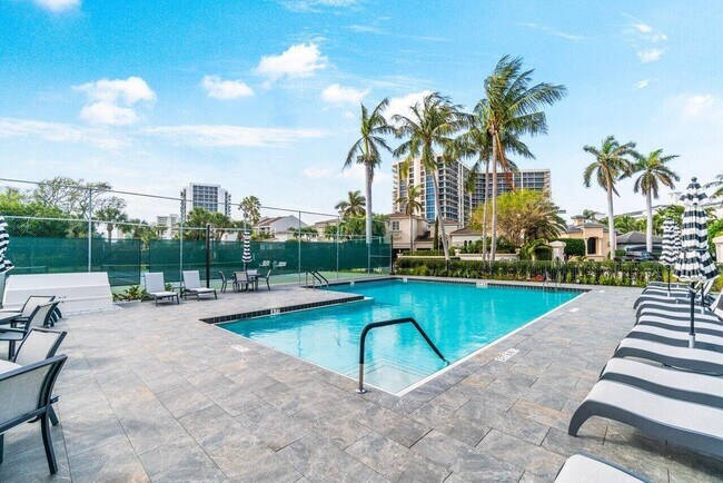 Building Photo - 4600 S Ocean Blvd