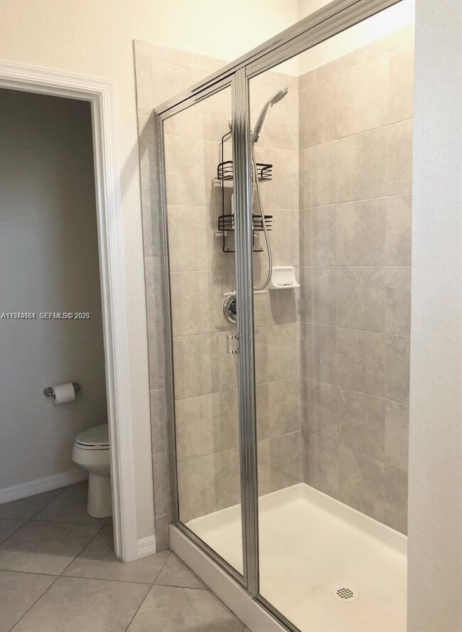 Building Photo - 2857 Bard St