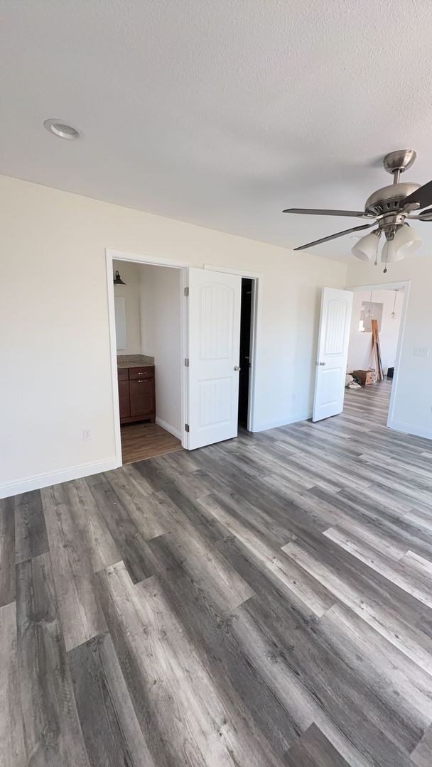 Building Photo - 4 BEDROOM, 3 BATH RANCH STYLE HOME