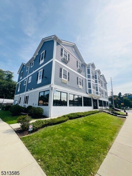 Building Photo - 193 Terrill Rd