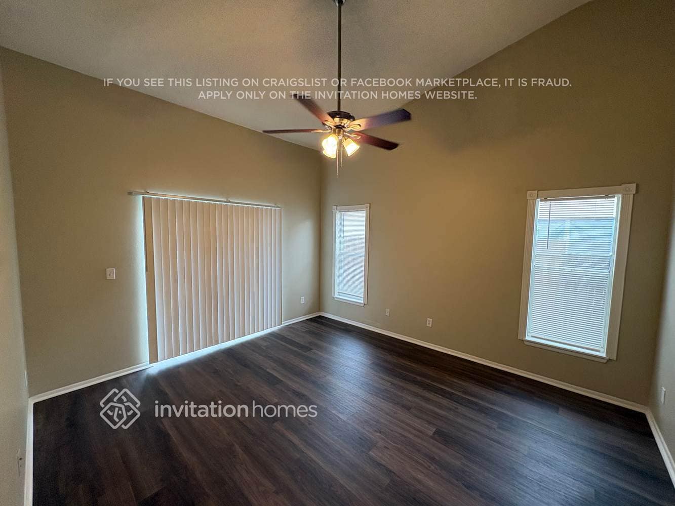 Building Photo - 4704 Bloom Dr