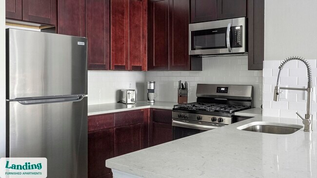 Building Photo - 1776 Patriots Ln