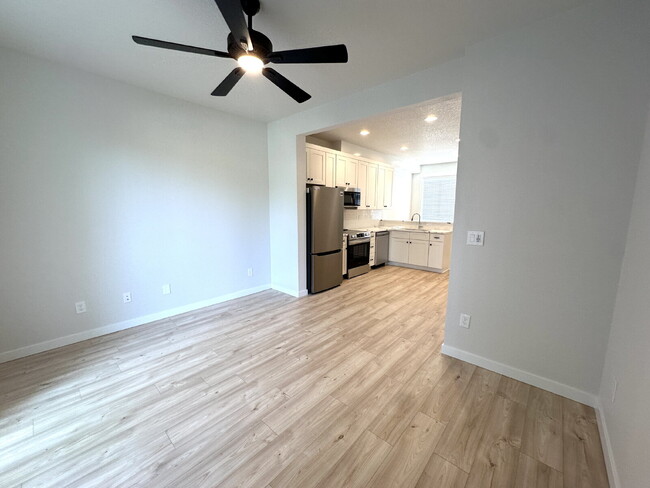 Building Photo - New 2-Bedroom Townhome