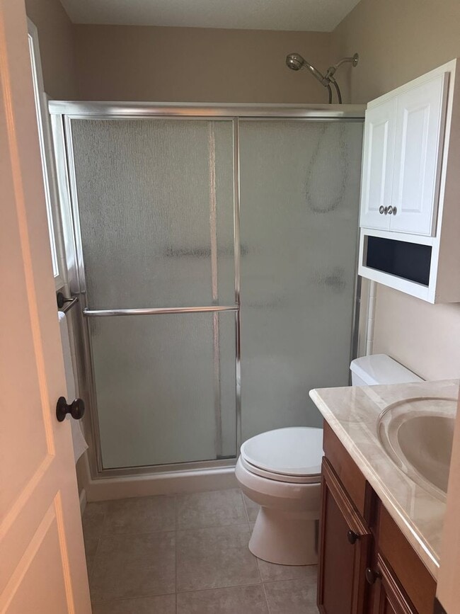 Building Photo - Charming one level home in a wonderful Bri...