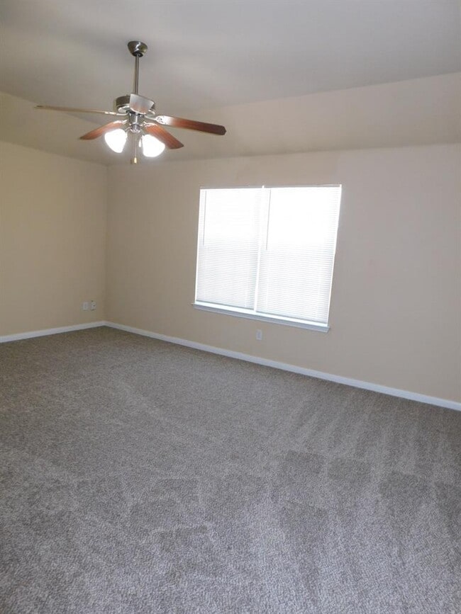 Building Photo - 4905 Lexington Meadow Ln