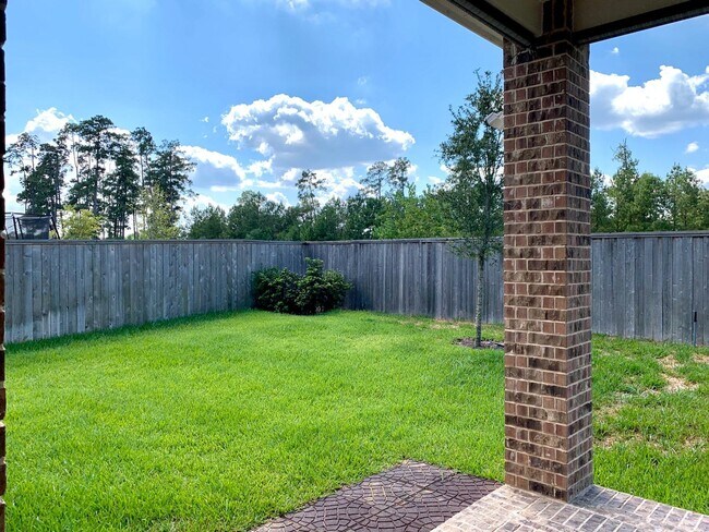 Building Photo - 197 Bloomhill Pl