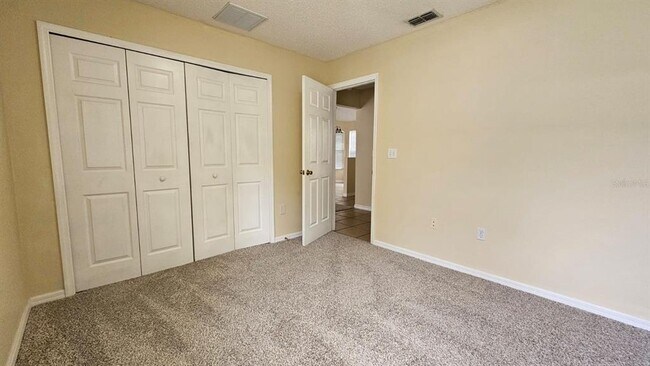 Building Photo - 10368 Lansfield St
