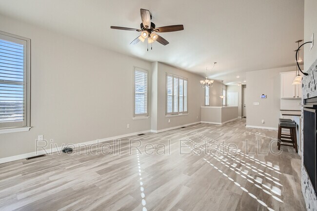 Building Photo - 5805 Wild Rye Dr