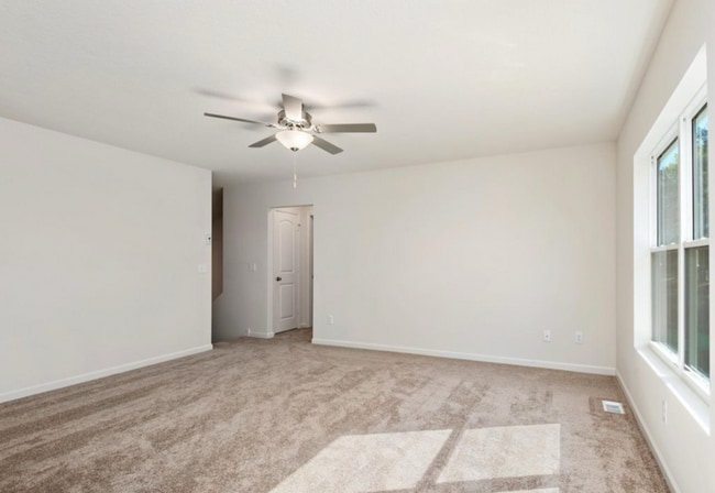 Building Photo - 1026 White Tail Ln