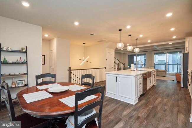 Building Photo - 2269 Woodland Gap Terrace