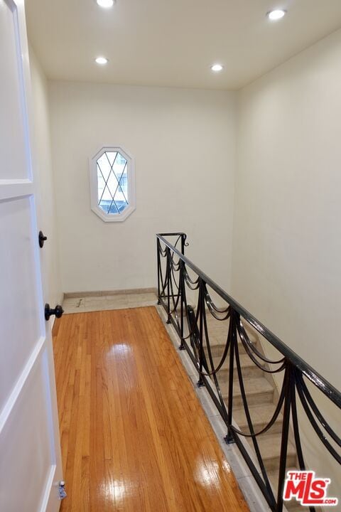 Building Photo - 906 Croft Ave