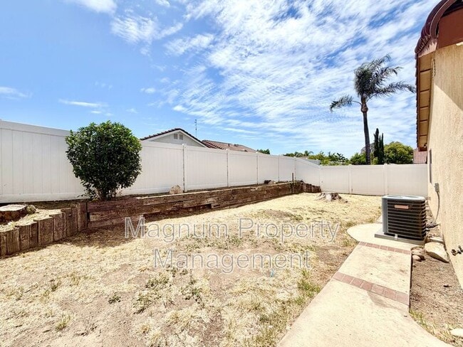 Building Photo - 29677 Woodlands Ave