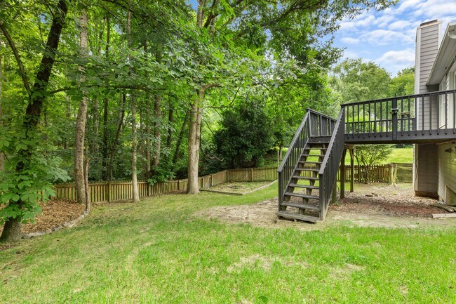 Building Photo - 6649 Speight Cir