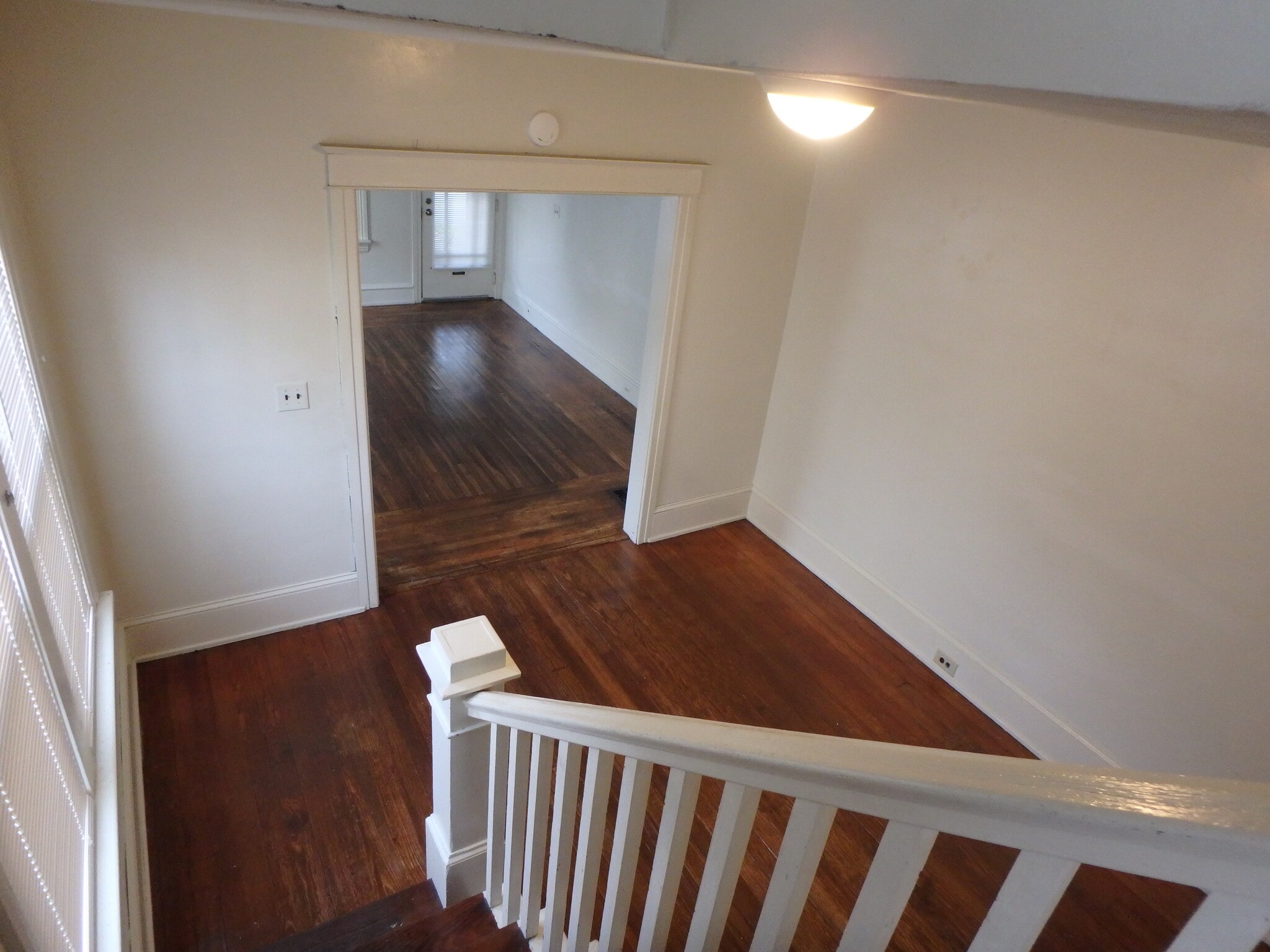 Building Photo - 117 N Montour St