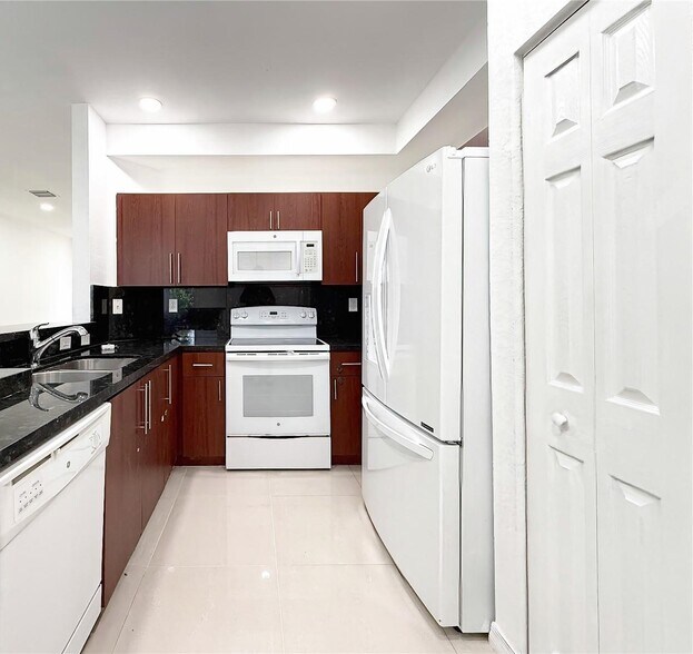 Building Photo - 16562 SW 71st Ter