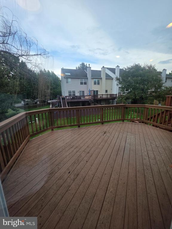 Building Photo - 5603 Sherborne Knolls