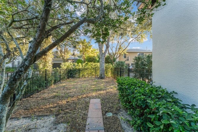 Building Photo - 11334 Camden Loop Way