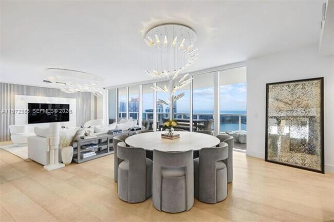 Building Photo - 400 Alton Rd