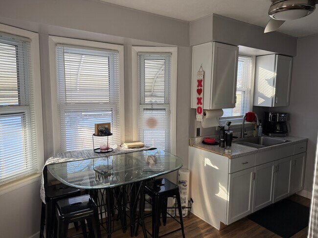 Building Photo - 12986 Pullman