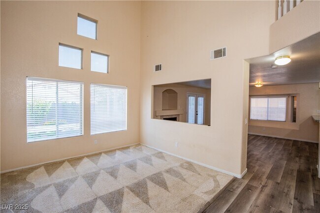 Building Photo - 7820 Paper Flower Ct